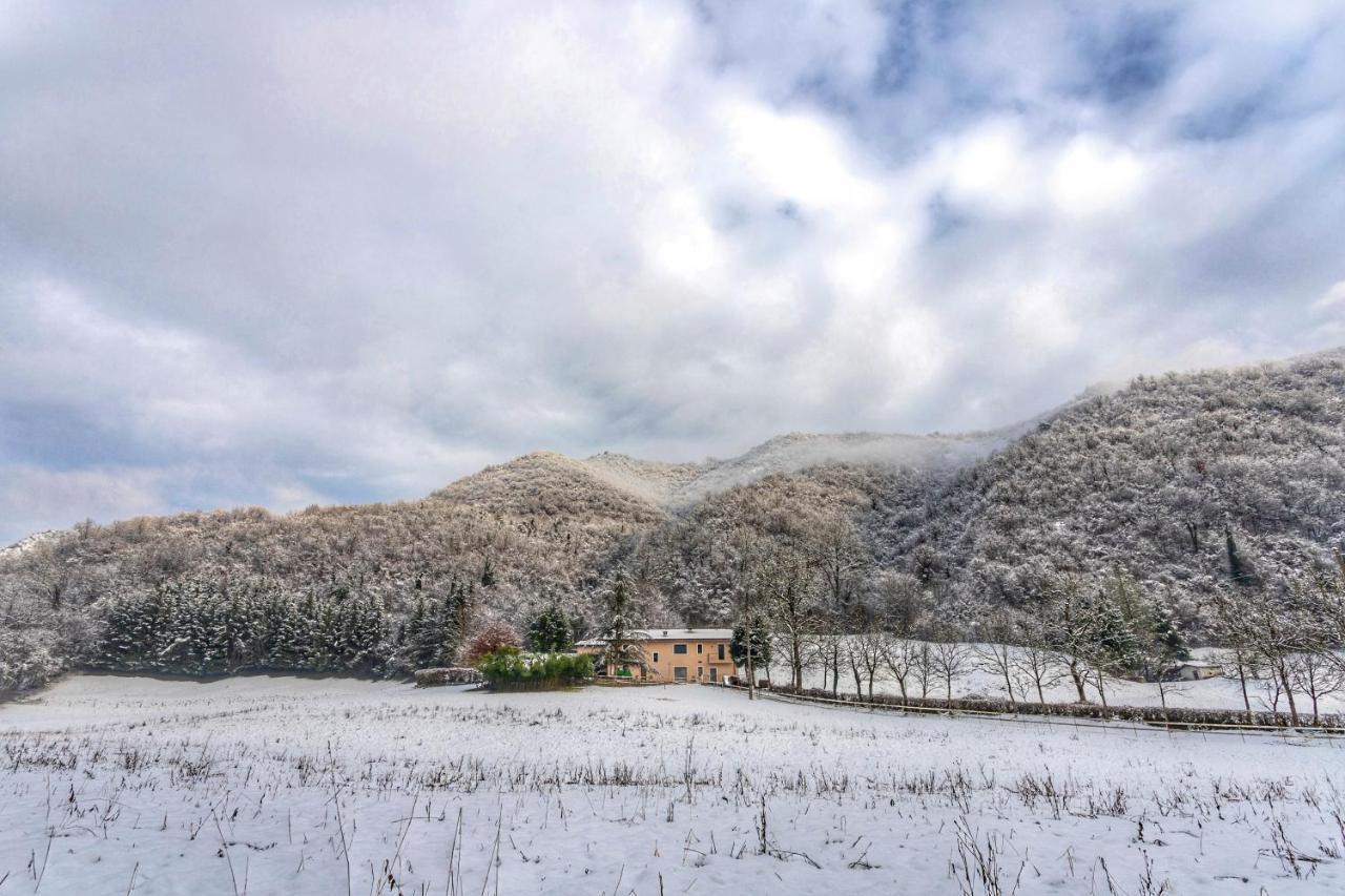 Cascina Canale Sabbio Chiese Extérieur photo